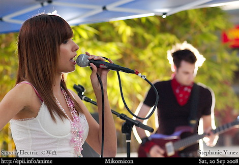 Stephanie Yanez Concert