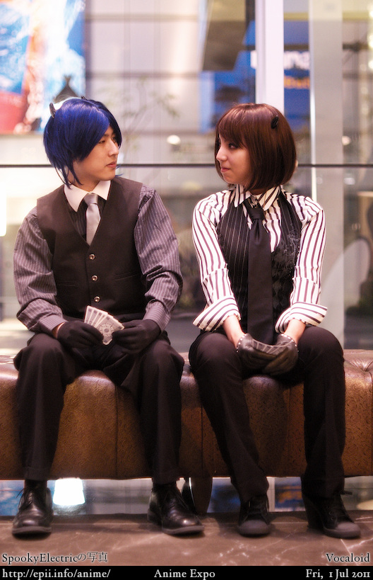 Cosplay  Picture: Vocaloid - Kaito and Meiko (Poker Face) 2