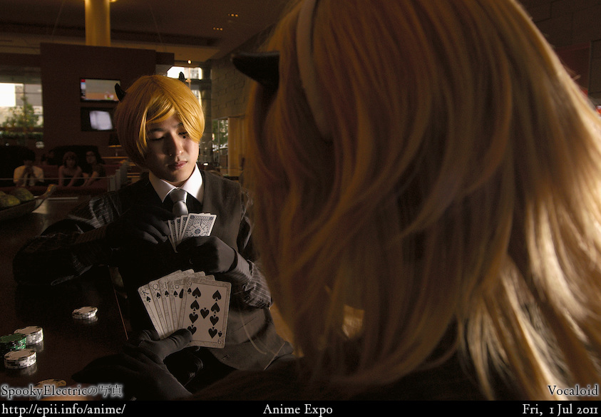 Cosplay  Picture: Vocaloid - Len and Rin (Poker Face)