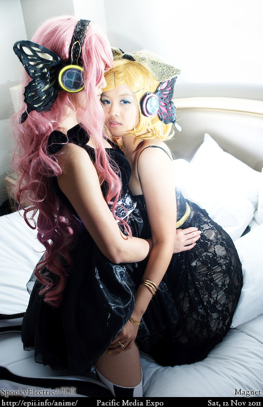 Cosplay  Picture: Magnet - Luka and Rin 0194